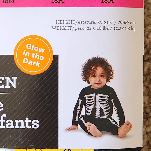 NWT Way to Celebrate Glow in the Dark Skeleton Sleeper Size 18 Months - Picture 3 of 4